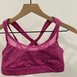 Lululemon criss crossed meshed sports bra